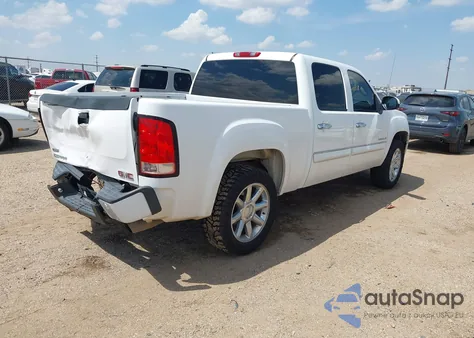 2009 GMC Sierra 1500 Denali z USA, uszkodzony, nr VIN 3GTEK032X9G264476